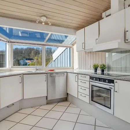 Kystvej Bjert Ix * Abjerg